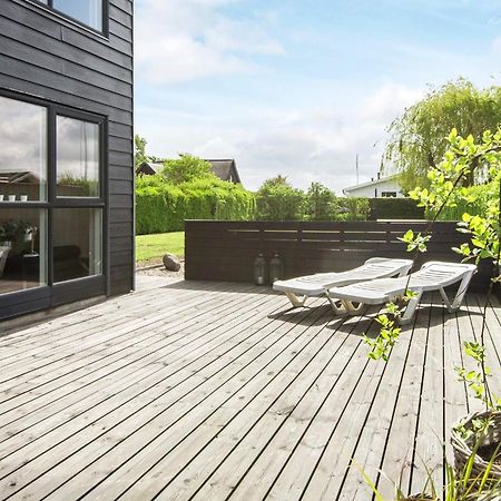 6 Person Holiday Home In Bjert Sønder Bjert Exteriér fotografie